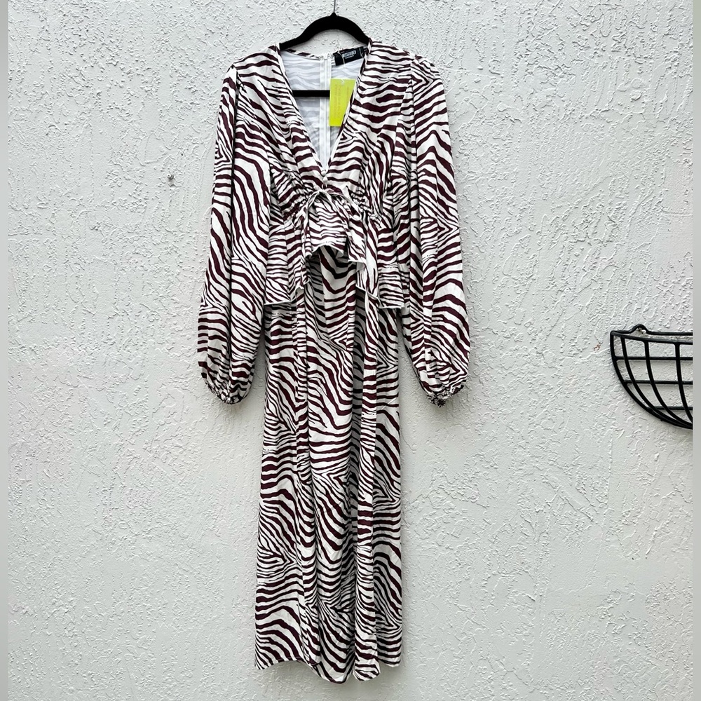 Misguided maxi maternity dress size US 6